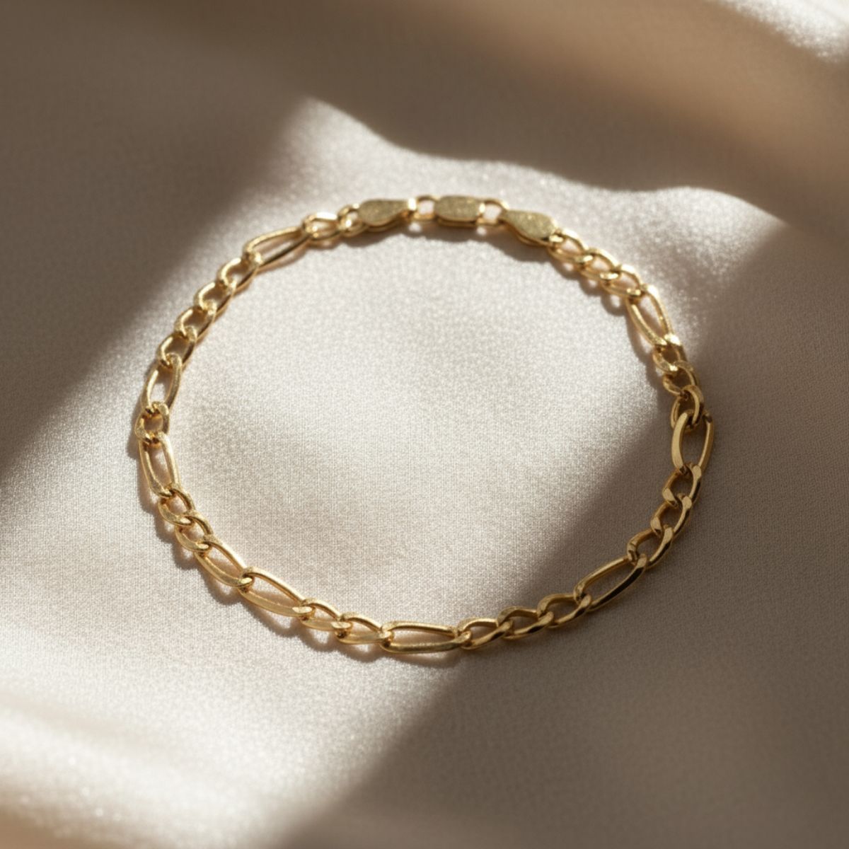 Elegant Figaro Link Bracelet - Gold Plated or Silver