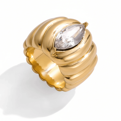 Anillo de Piedra Ojo Navette con Textura de Hilo