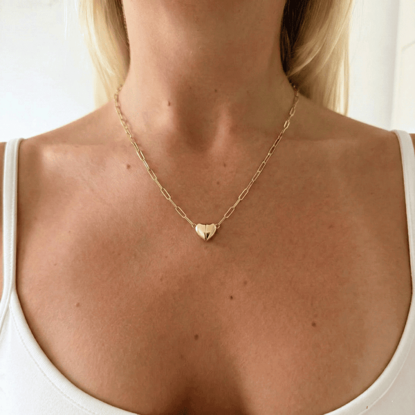 Collar con Colgante de Corazón – Cadena Dainty de Clips de Papel