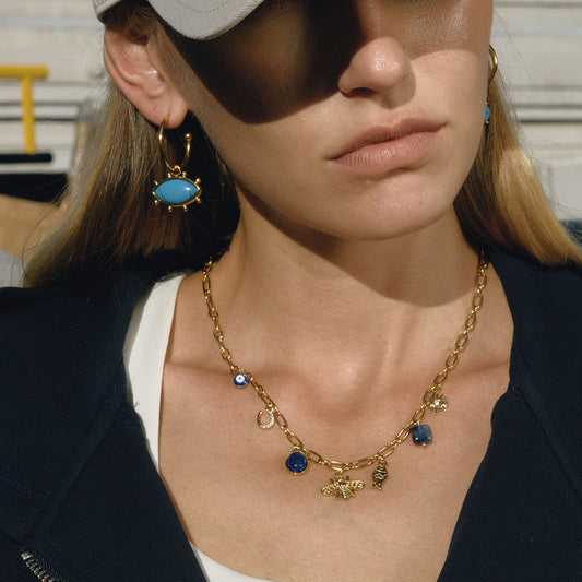 Collar U con Dijes de Abeja, Ojo y Pez