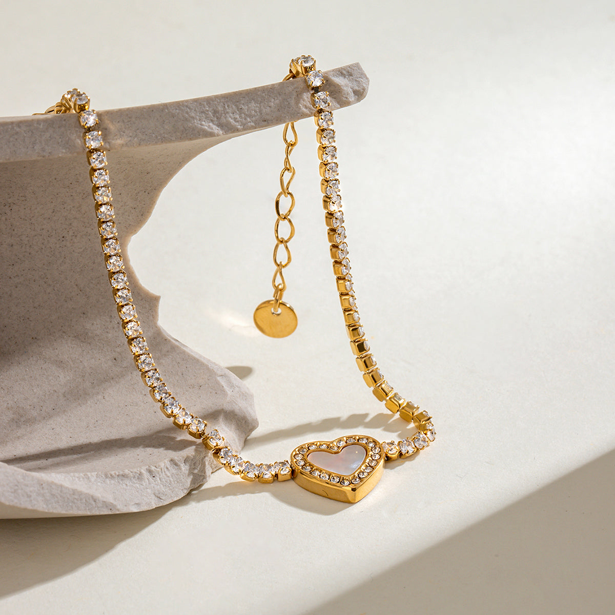 Pulsera Tenis con Corazón de Concha