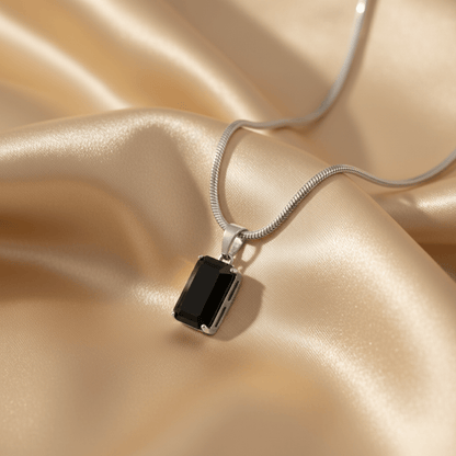 Deep Tide Onyx Pendant Necklace