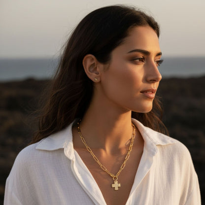 Elegant Chunky Cross Chain Necklace - Durable Brass with Gold/Silver Coating, Hypoallergenic, Waterproof