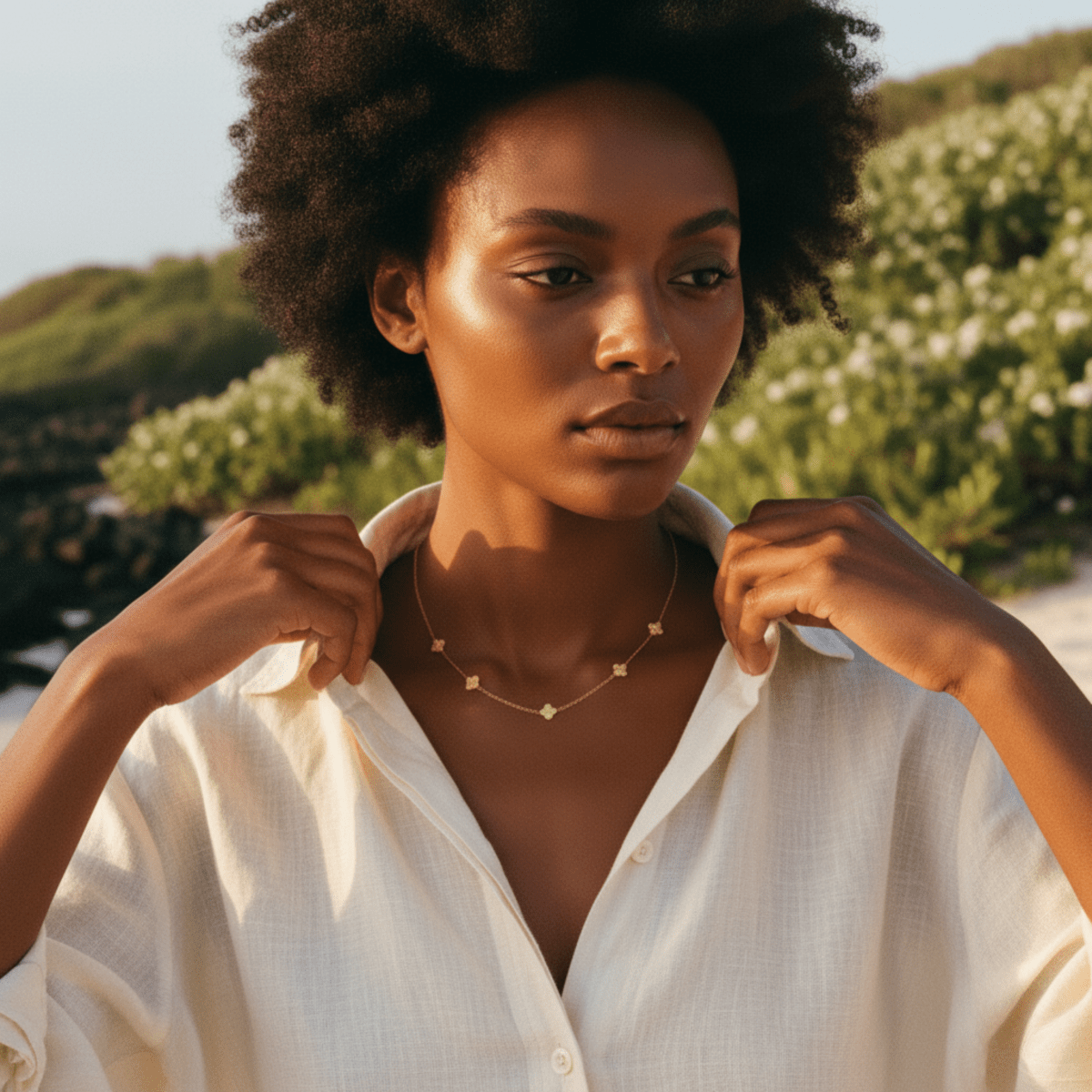 Elegant Flower Pendant Necklace - Adjustable Stainless Steel Jewelry, Waterproof & Hypoallergenic