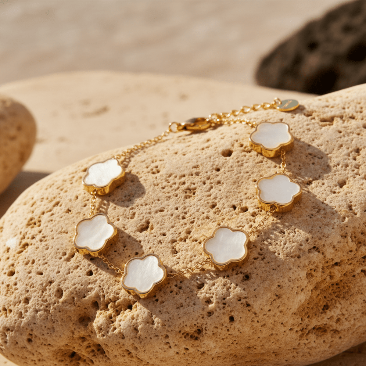 Elegant Gold Bracelet with Flower-Shaped Links, Adjustable & Hypoallergenic