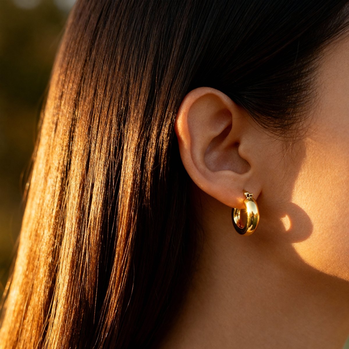 Elegant Gold Filled Small Hoop Earrings for Women - Lightweight & Durable
