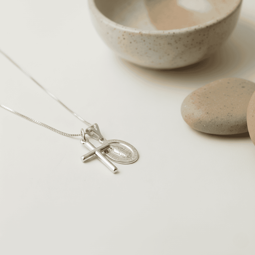 Saint's Light Pendant Gold Silver Necklace