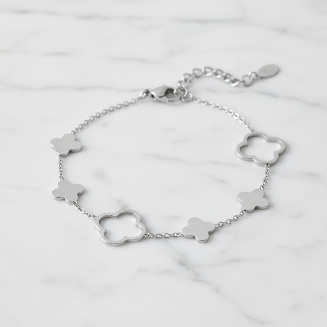 Elegant Stainless Steel Adjustable Big Clovers Bracelet for Versatile Styling