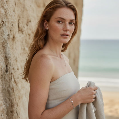 Elegant Stainless Steel Adjustable Big Clovers Bracelet for Versatile Styling