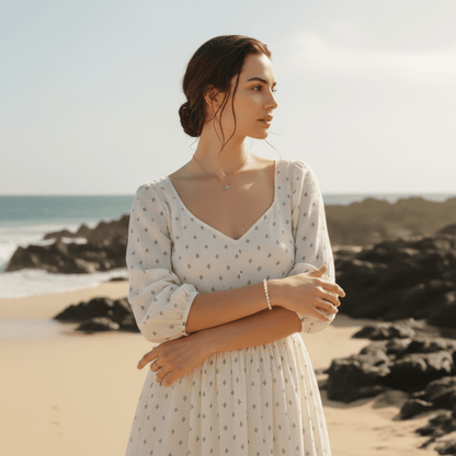 Elegant Stainless Steel Bracelet with Freshwater Pearls - Adjustable Length