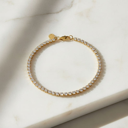Elegant Tennis Bracelet with Cubic Zirconia - Minimalist Design for Any Occasion
