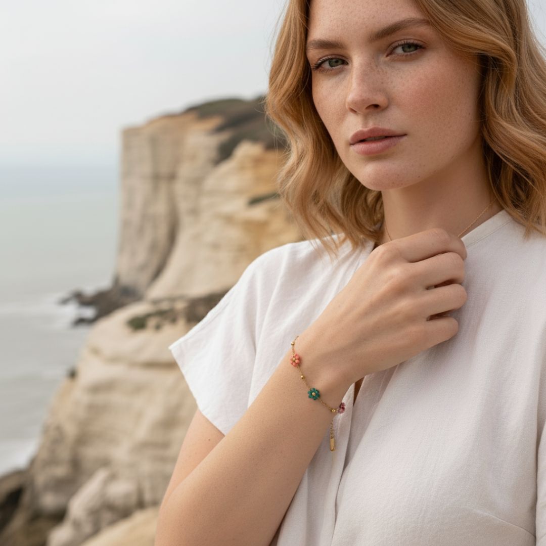 Floral Beaded Bracelet with Gold Coating - Handcrafted Colorful Design