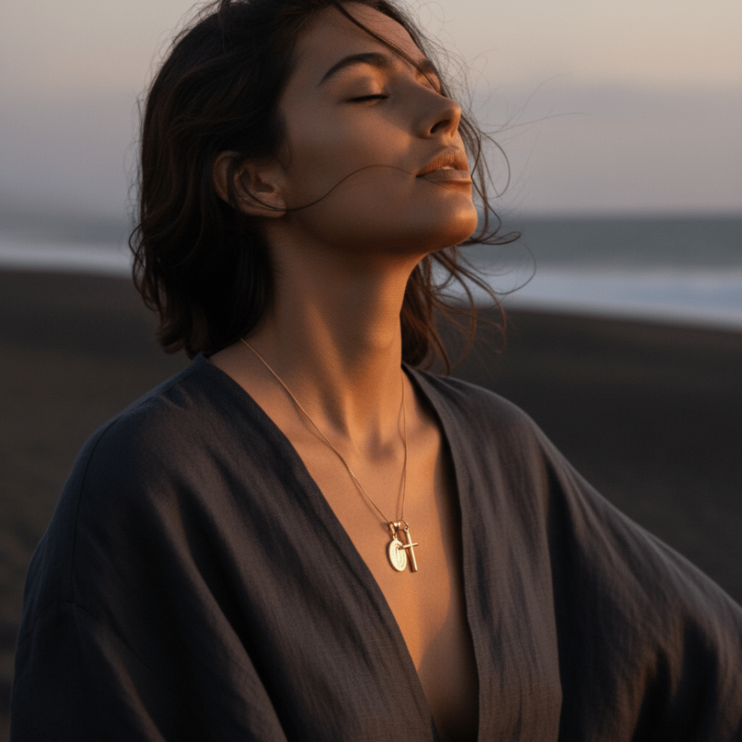 Saint's Light Pendant Gold Silver Necklace